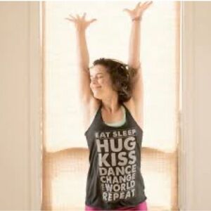 ⚡️Michael Franti HUG KISS DANCE Tank - XL